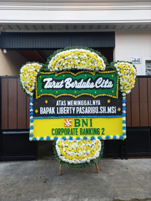 Papan Bunga Duka di Medan Area